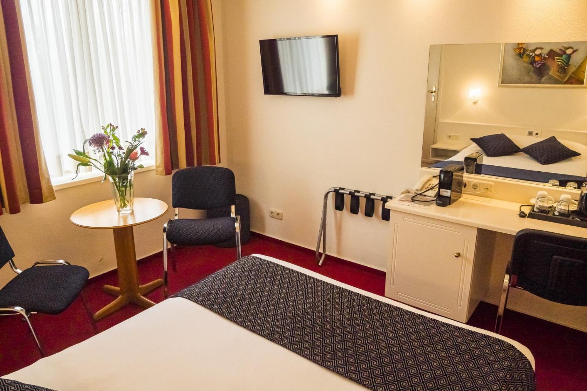 Best Western Hotel Сленакен Стая снимка